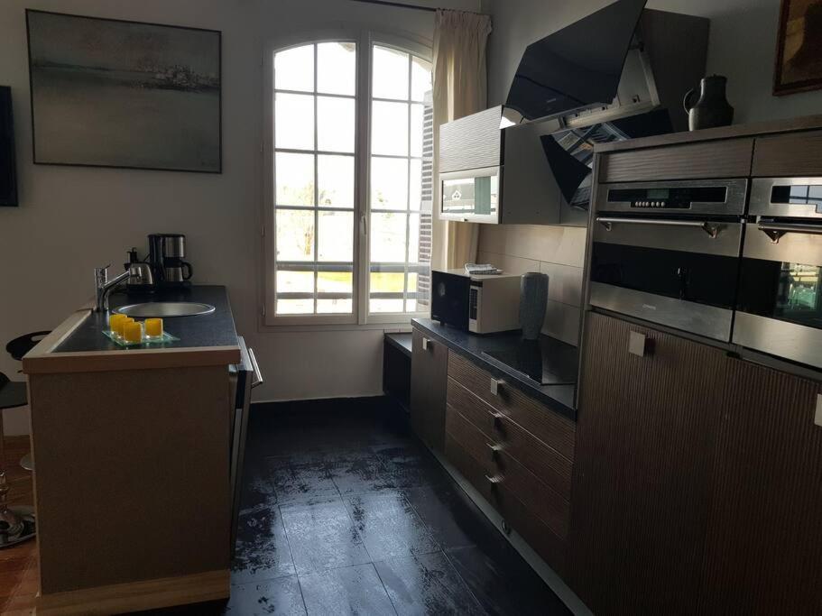 Les Embruns - Le Balcon - 2Eme Etage Apartman Deauville Kültér fotó