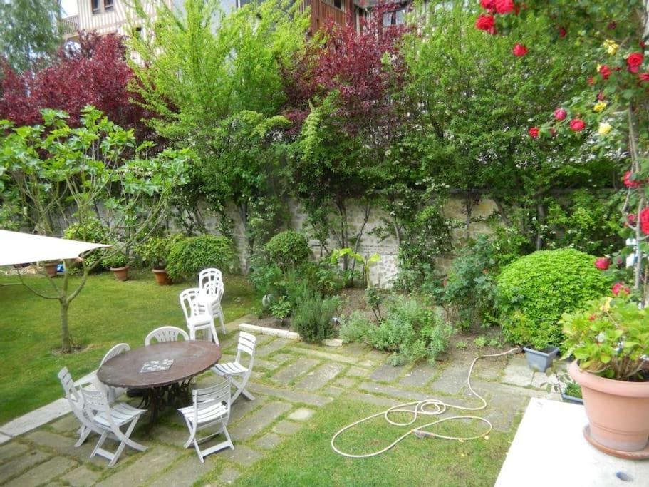 Les Embruns - Le Balcon - 2Eme Etage Apartman Deauville Kültér fotó